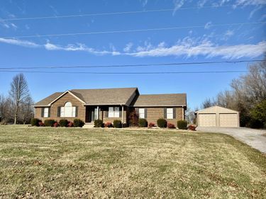1887 Gaffney Road, Crab Orchard, KY 40419