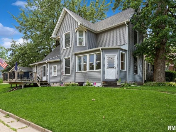 1301 CAROLINE Avenue, Clinton, IA 52732