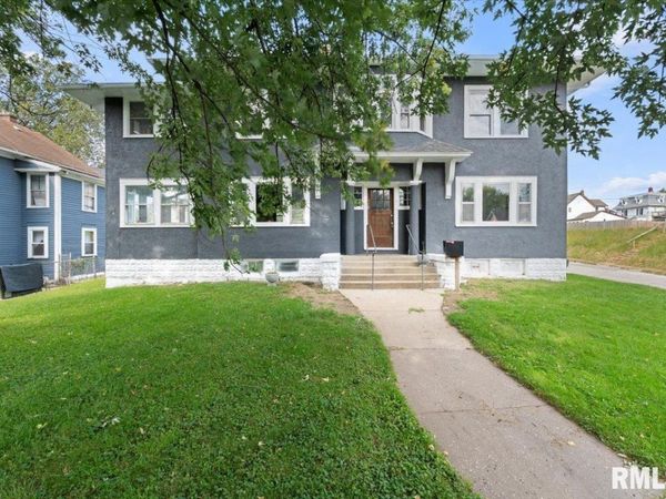 1134 TREMONT Avenue, Davenport, IA 52803