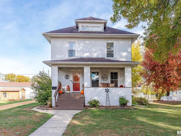 1016 5TH Street, De Witt, IA 52742