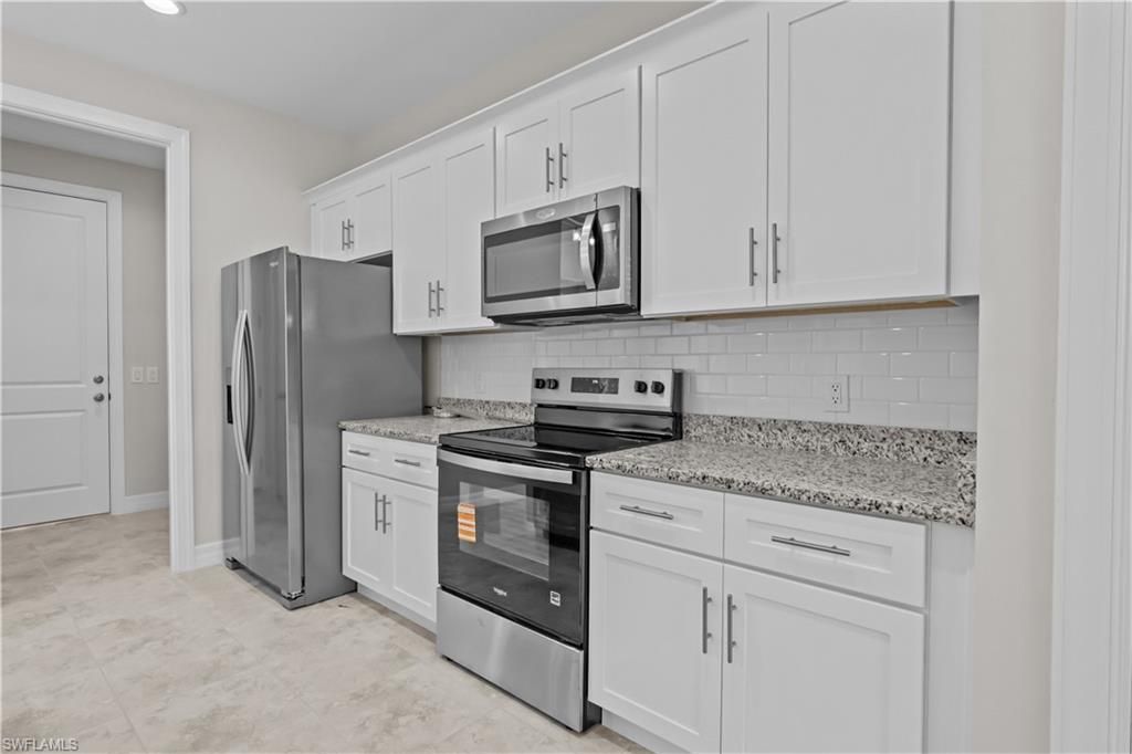 2827 NW 14th Ter, Cape Coral, FL 33993 Photo