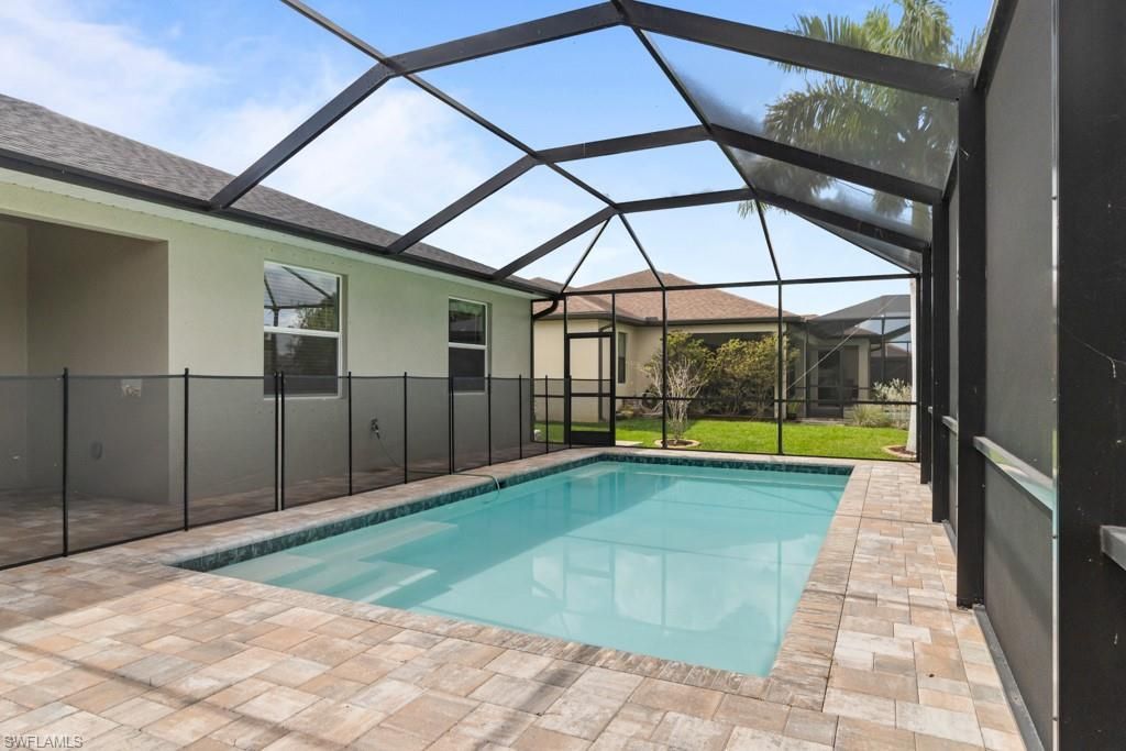 2827 NW 14th Ter, Cape Coral, FL 33993 Photo