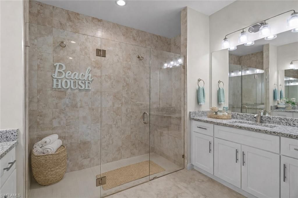2827 NW 14th Ter, Cape Coral, FL 33993 Photo