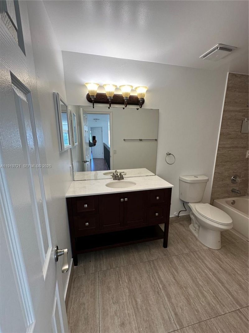 1281 SW 124th Ct , Unit 21-G, Miami, FL 33184 Photo