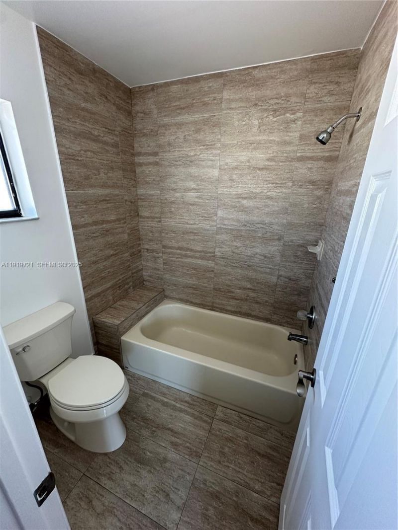 1281 SW 124th Ct , Unit 21-G, Miami, FL 33184 Photo