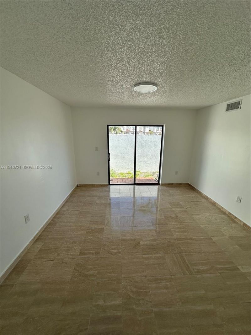 1281 SW 124th Ct , Unit 21-G, Miami, FL 33184 Photo