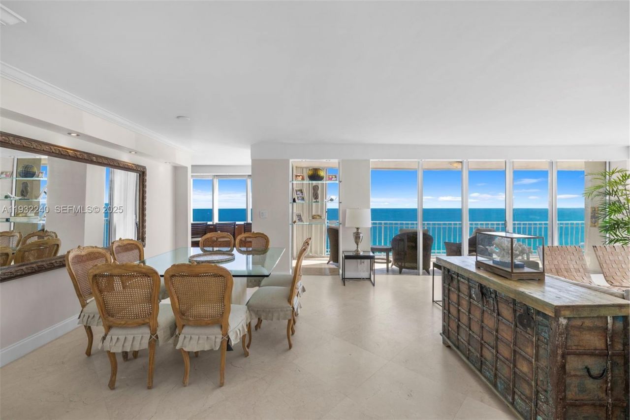 881 Ocean Dr, Unit 20A, Key Biscayne, FL 33149 Photo