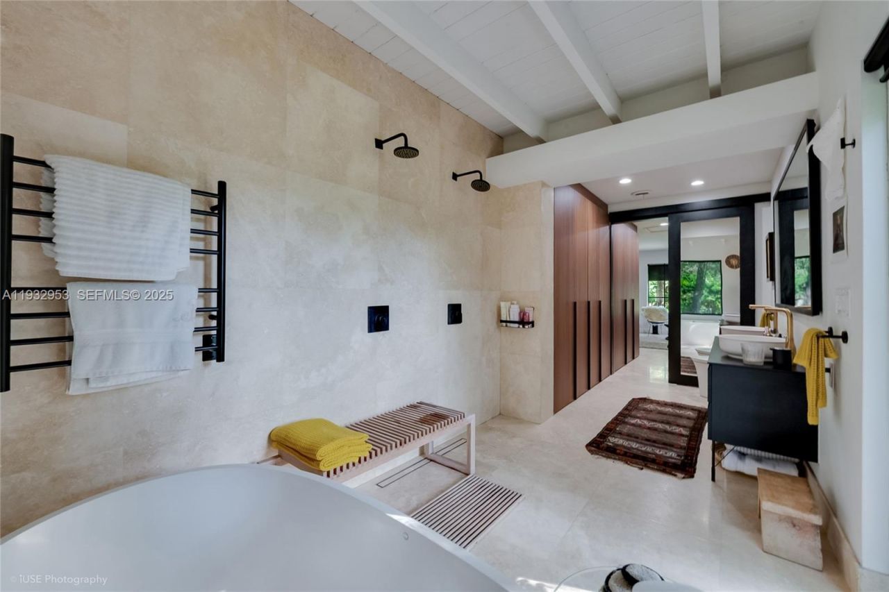 10700 Old Cutler Rd, Coral Gables, FL 33156 Photo