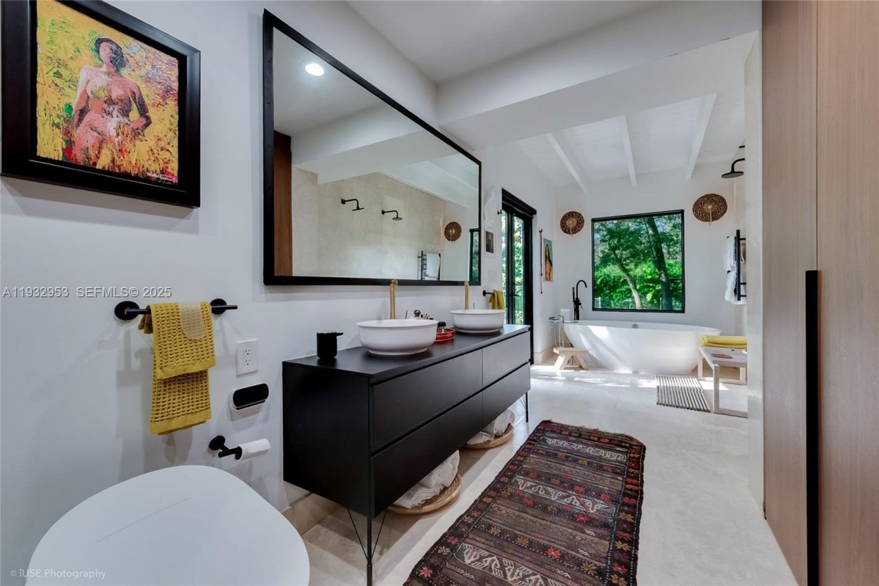 10700 Old Cutler Rd, Coral Gables, FL 33156 Photo