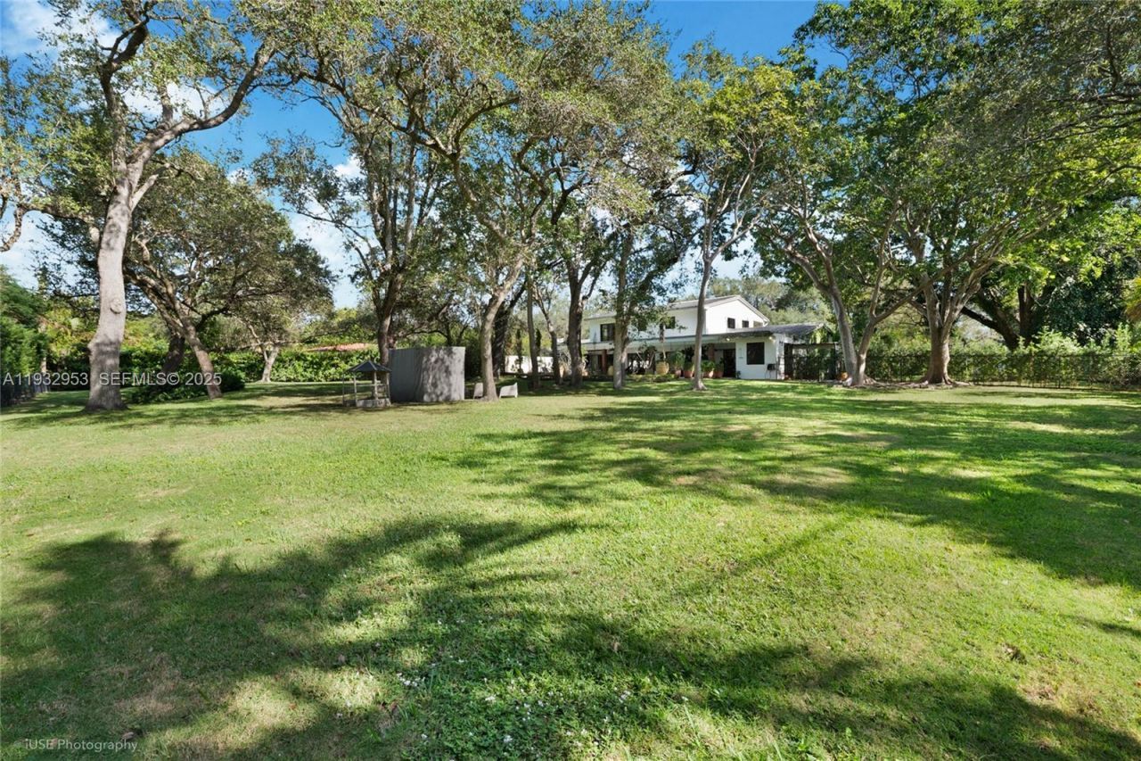 10700 Old Cutler Rd, Coral Gables, FL 33156 Photo