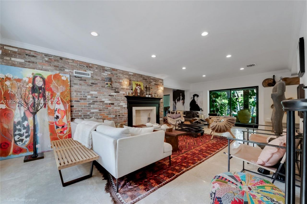 10700 Old Cutler Rd, Coral Gables, FL 33156 Photo