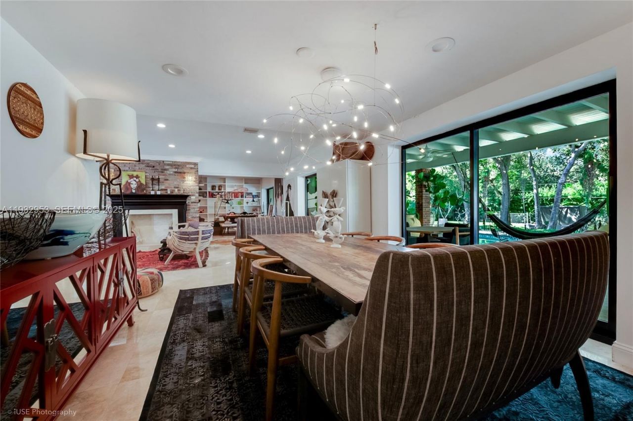 10700 Old Cutler Rd, Coral Gables, FL 33156 Photo