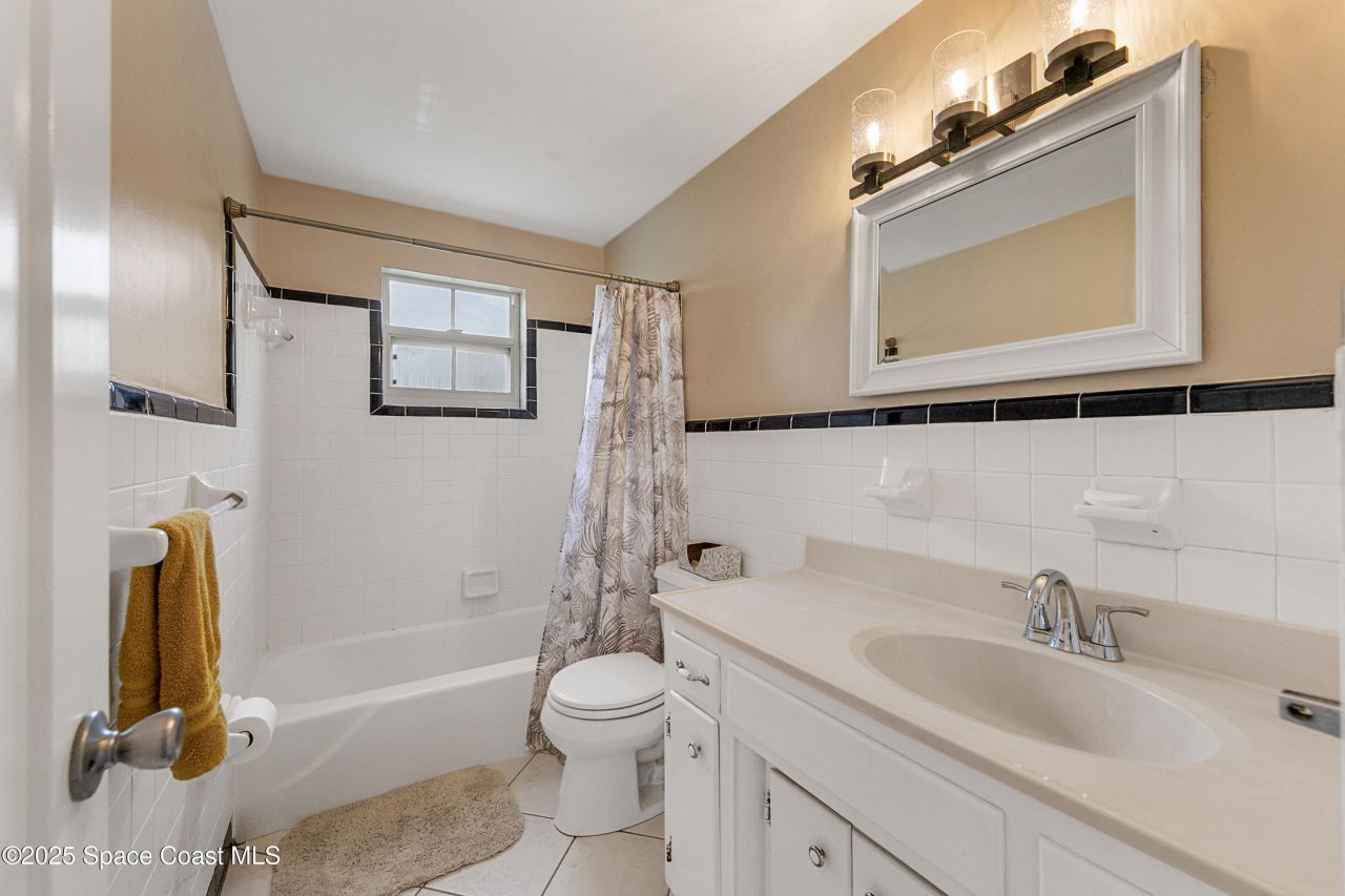 409 Lynn Avenue, Melbourne, FL 32935 Photo