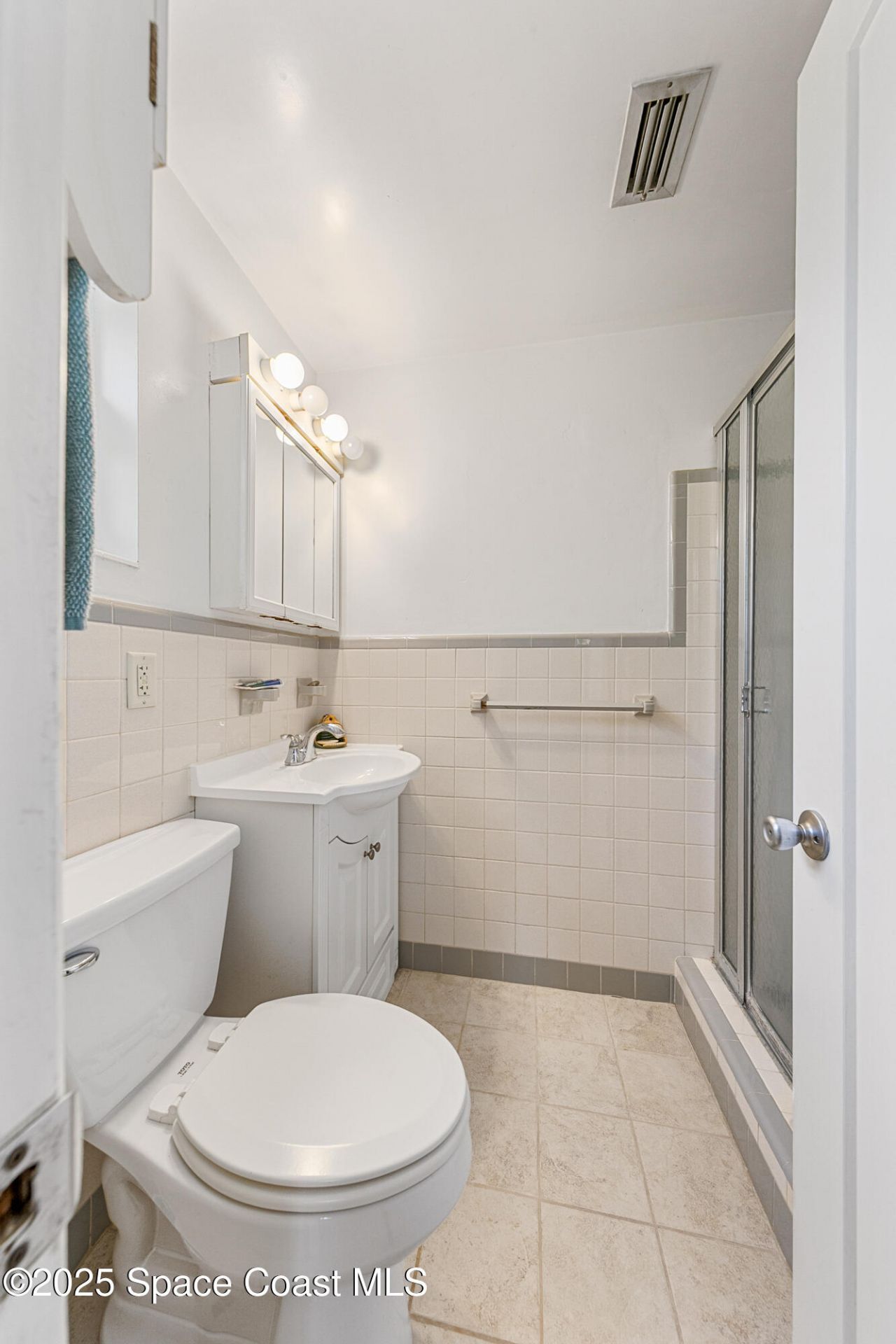 409 Lynn Avenue, Melbourne, FL 32935 Photo