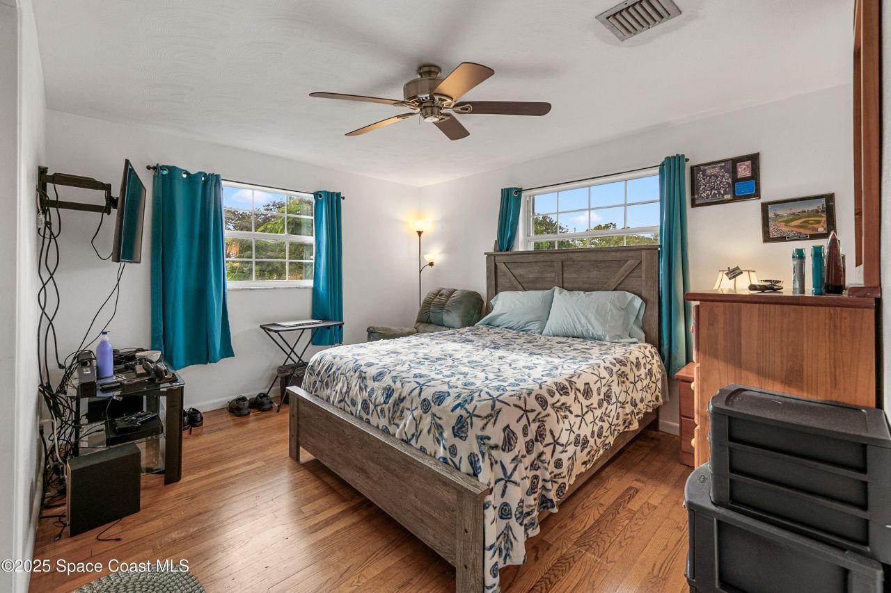 409 Lynn Avenue, Melbourne, FL 32935 Photo