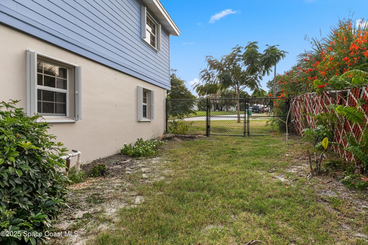 409 Lynn Avenue, Melbourne, FL 32935 Photo
