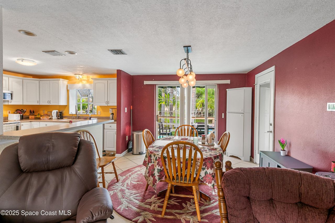 409 Lynn Avenue, Melbourne, FL 32935 Photo