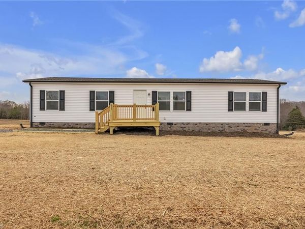 657 Mt Wesley Church Road, Hiddenite, NC 28636