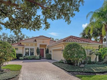 7649 PORTSTEWART DRIVE, LAKEWOOD RANCH, FL 34202
