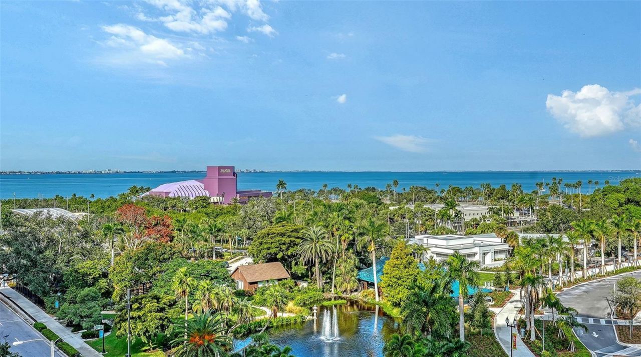 540 N Tamiami Trail, Unit 701, Sarasota, FL 34236 Photo