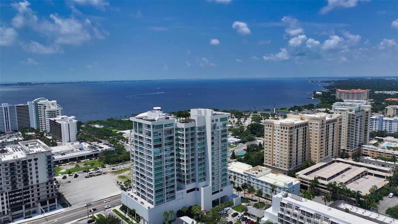 540 N Tamiami Trail, Unit 701, Sarasota, FL 34236 Photo