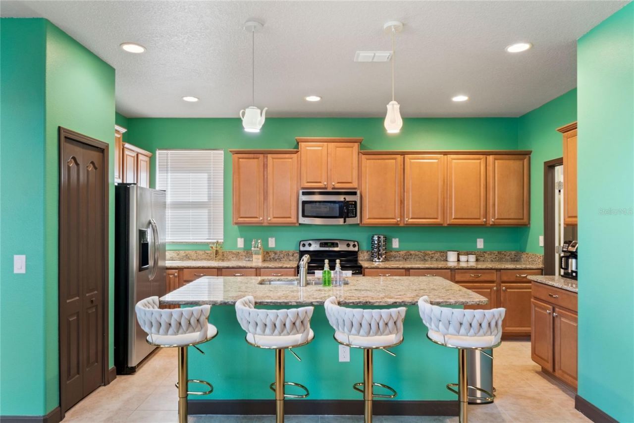 8900 Candy Palm Road, Kissimmee, FL 34747 Photo