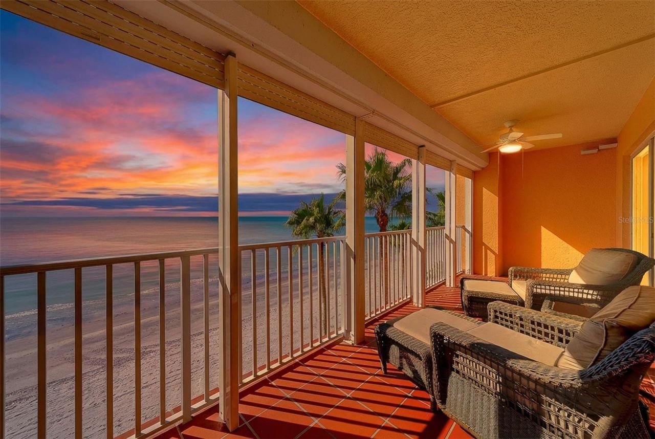 16450 Gulf Boulevard, Unit 565, North Redington Beach, FL 33708 Photo