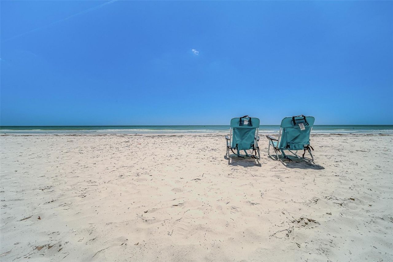 16450 Gulf Boulevard, Unit 565, North Redington Beach, FL 33708 Photo