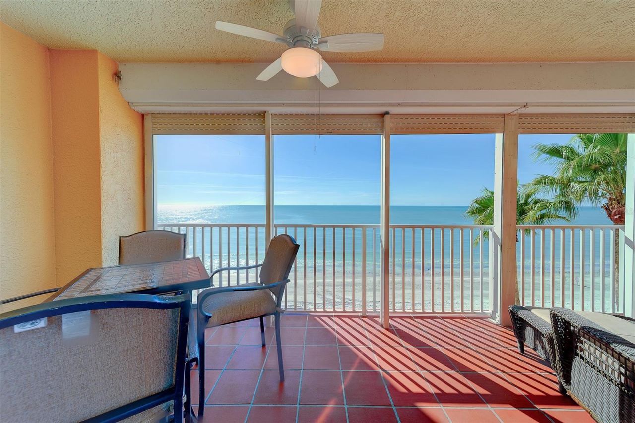 16450 Gulf Boulevard, Unit 565, North Redington Beach, FL 33708 Photo