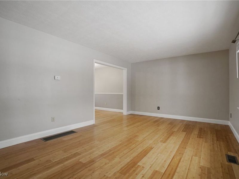 3925 Summit Road, Ravenna, OH 44266 Photo 6