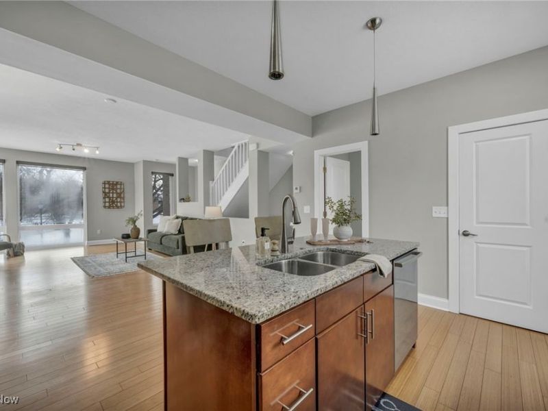 1399 Slate Court, Cleveland Heights, OH 44118 Photo 16