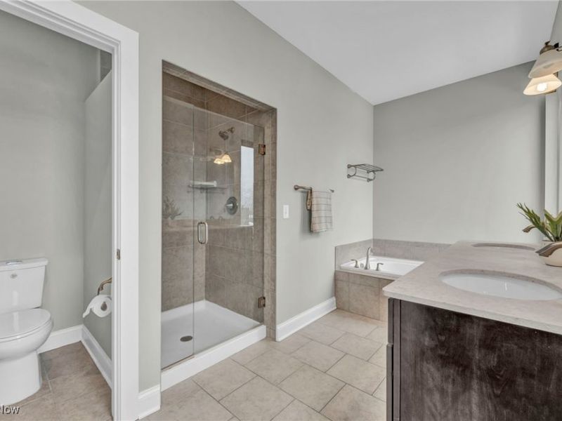 1399 Slate Court, Cleveland Heights, OH 44118 Photo 29