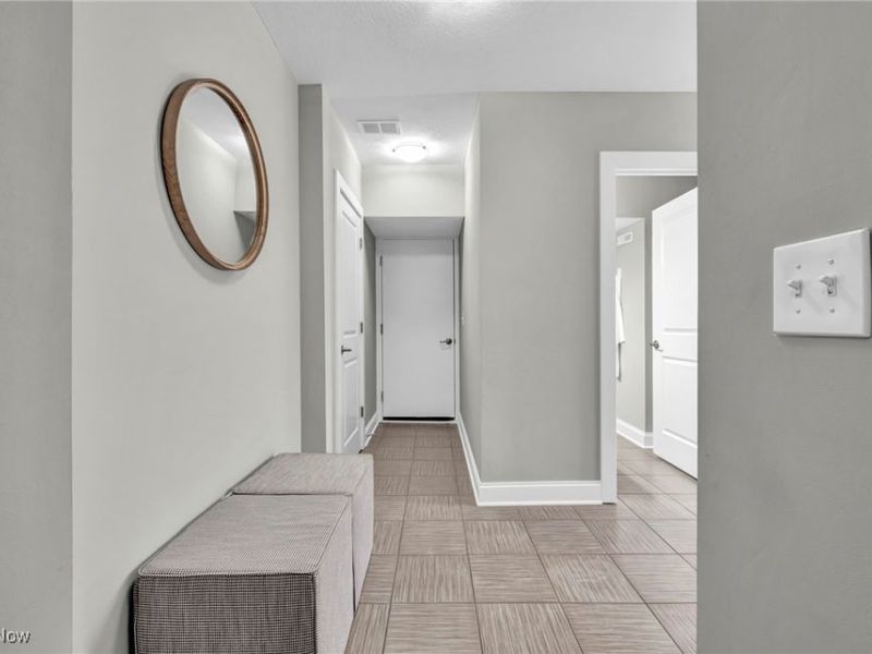 1399 Slate Court, Cleveland Heights, OH 44118 Photo 5