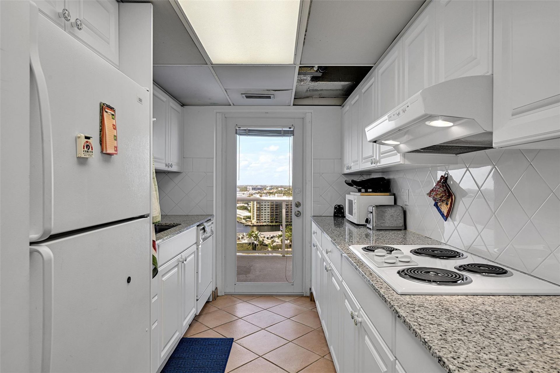 2841 N Ocean Boulevard, Unit 1809, Fort Lauderdale, FL 33308 Photo