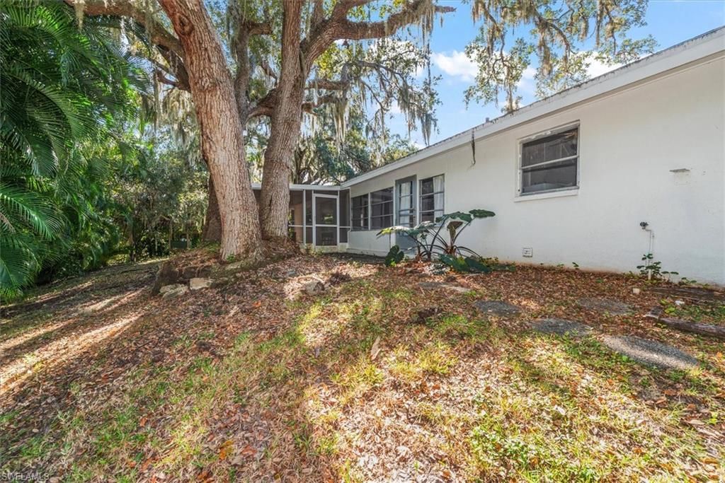 2466 N Westwood Dr, North Fort Myers, FL 33917 Photo