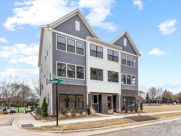 8038 Thimbleweed Circle, Charlotte, NC 28277