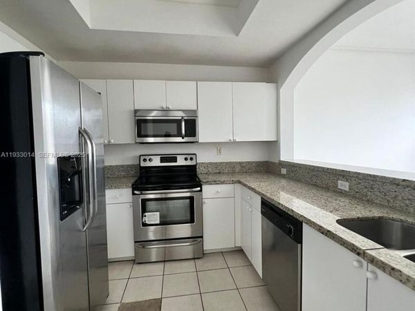 8964 W Flagler St, Unit 209, Miami, FL 33174