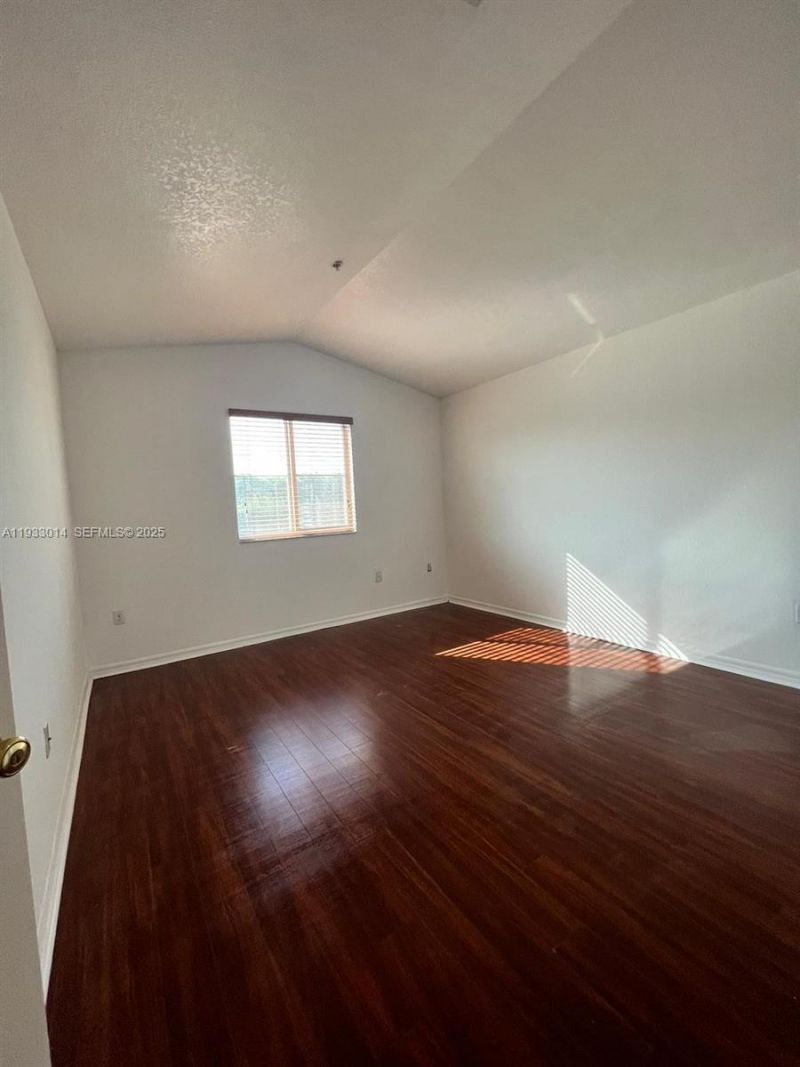 8964 W Flagler St, Unit 209, Miami, FL 33174 Photo