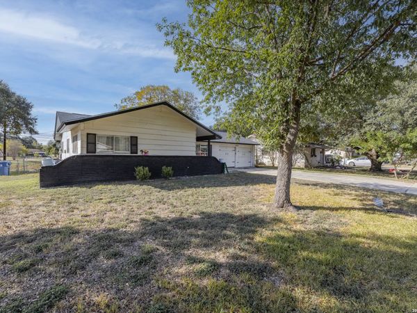 3411 Vinecrest, Kirby, TX 78219