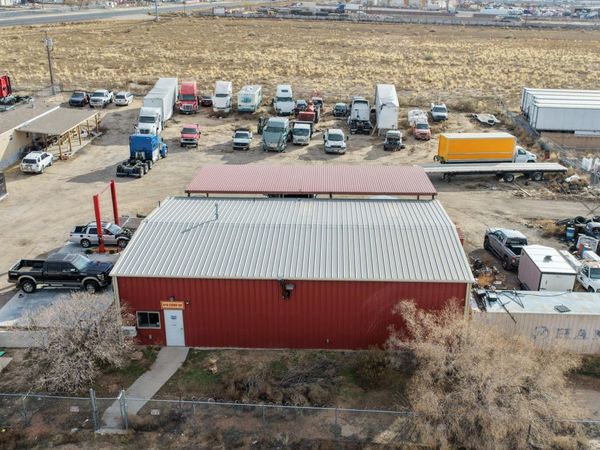 616 Coso Avenue SE, Albuquerque, NM 87105