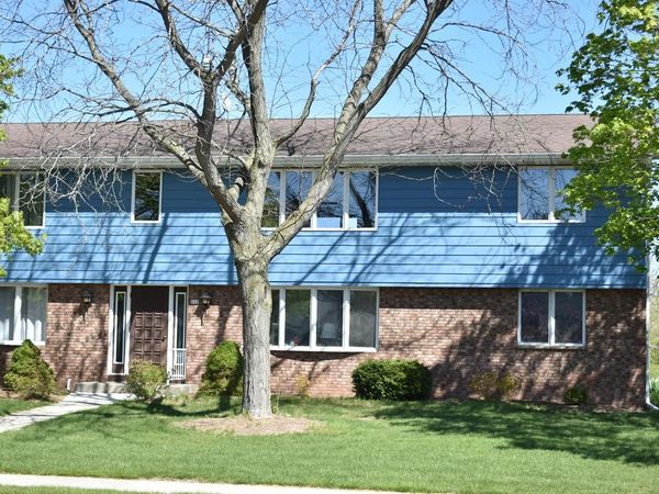 215 11th STREET, Unit B, Oostburg, WI 53070