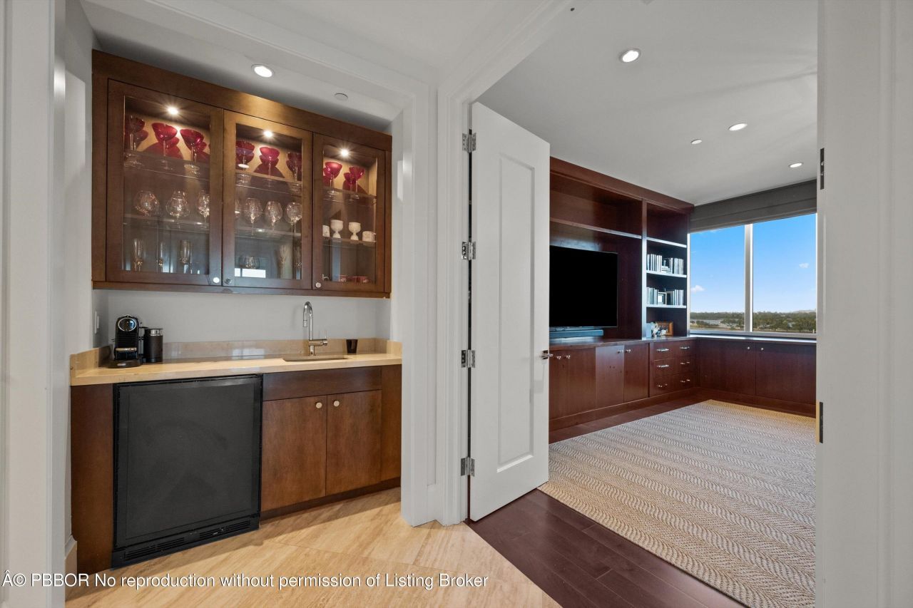 3000 S Ocean Boulevard, Unit 503/504, Palm Beach, FL 33480 Photo