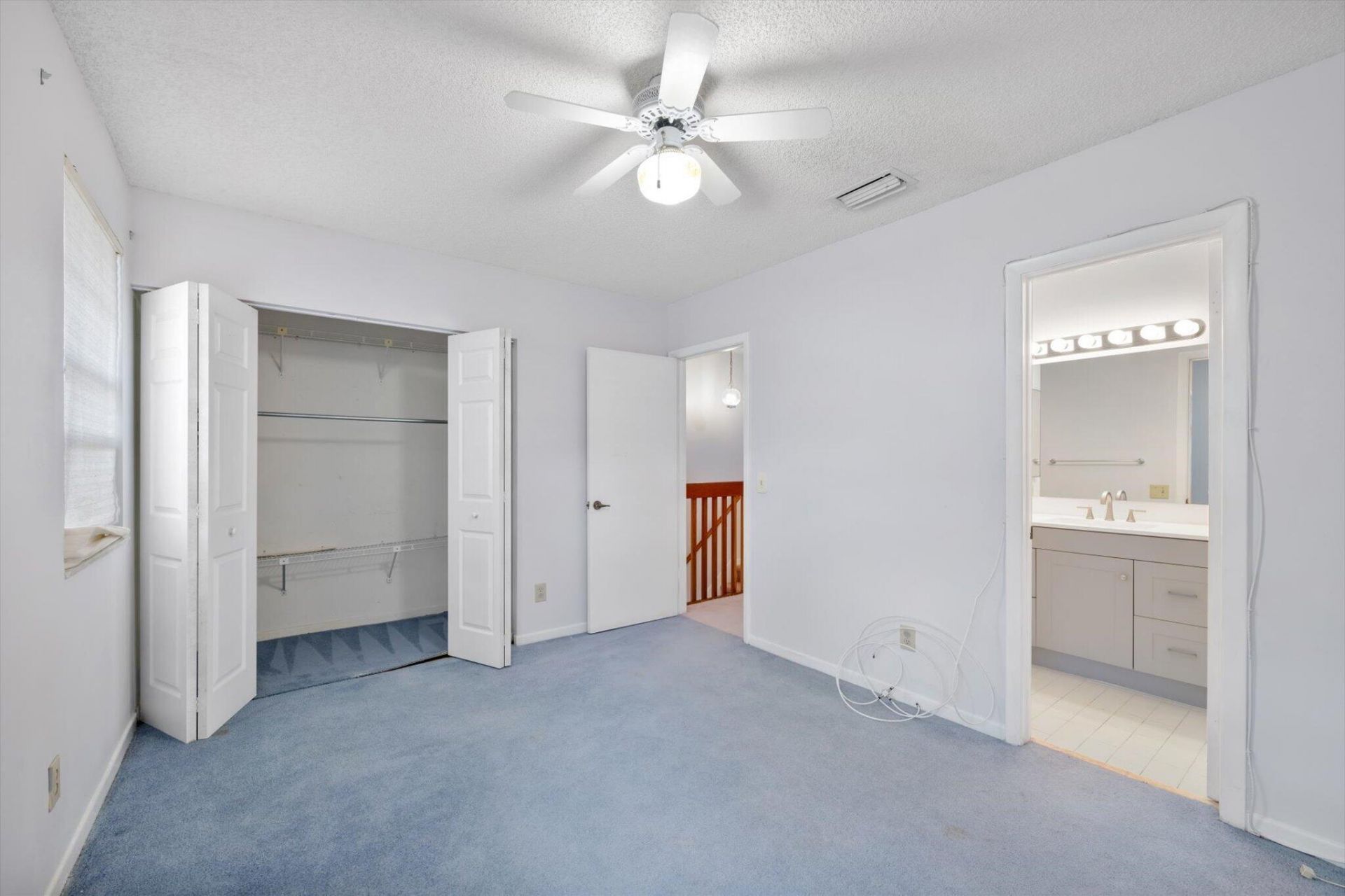 621 NW 105th Way, Pembroke Pines, FL 33026 Photo