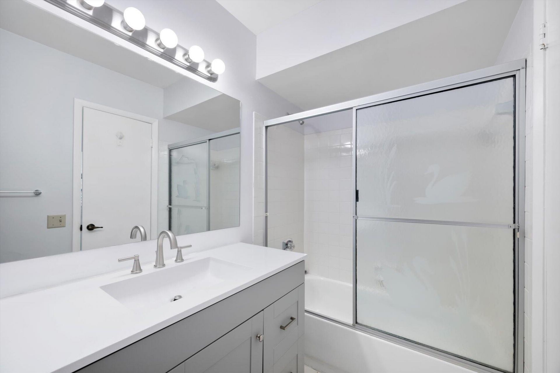 621 NW 105th Way, Pembroke Pines, FL 33026 Photo