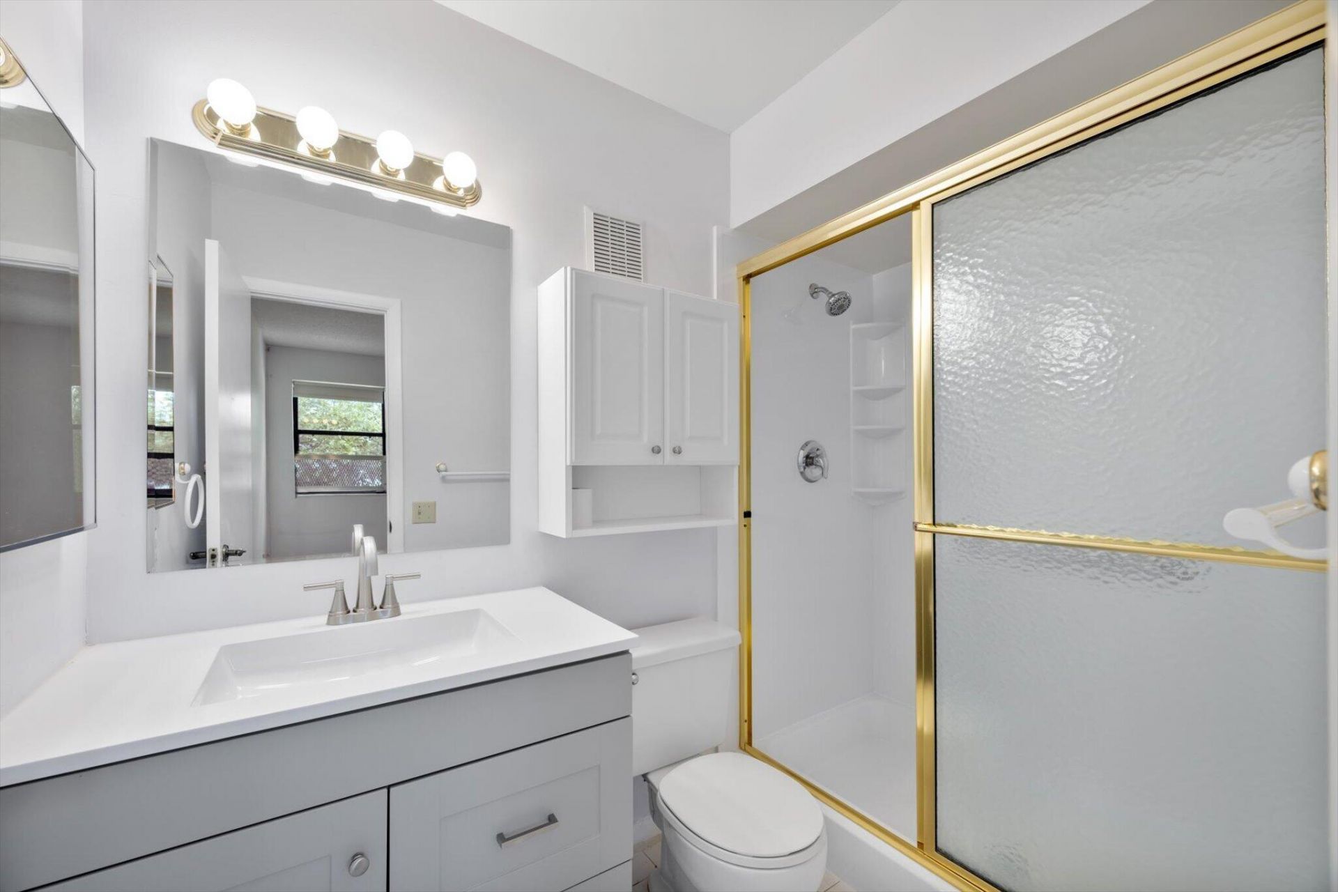 621 NW 105th Way, Pembroke Pines, FL 33026 Photo