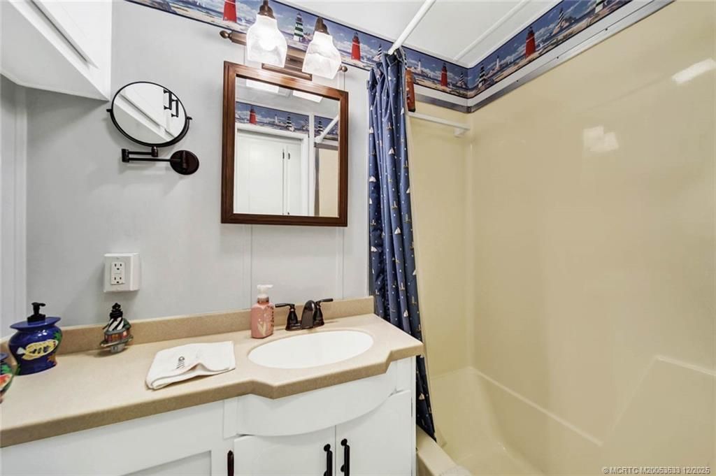 10725 S Ocean Drive, Unit 125, Jensen Beach, FL 34957 Photo