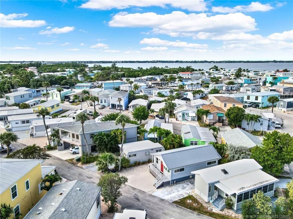 10725 S Ocean Drive, Unit 125, Jensen Beach, FL 34957 Photo