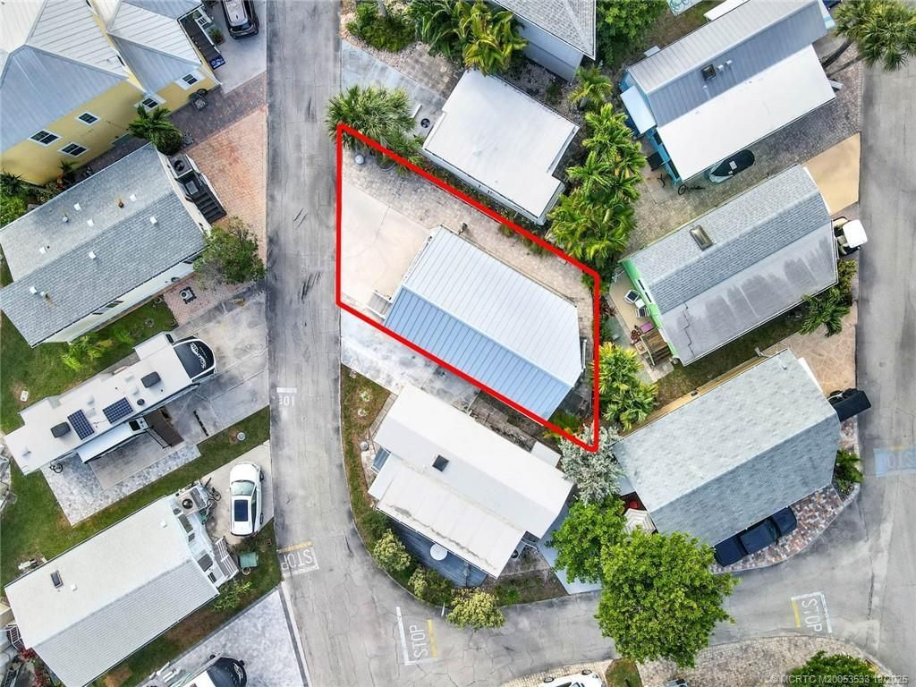 10725 S Ocean Drive, Unit 125, Jensen Beach, FL 34957 Photo