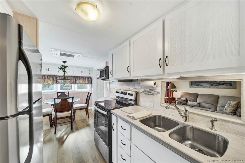 10725 S Ocean Drive, Unit 125, Jensen Beach, FL 34957 Photo