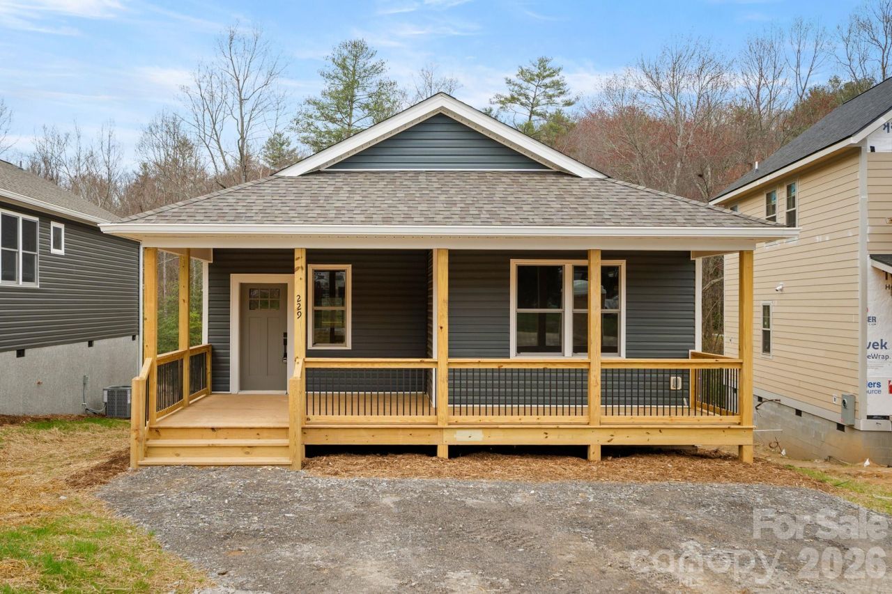 229 Edgewood Road S, Asheville, NC 28803